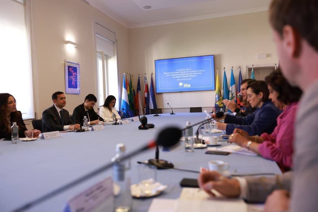 Venezuela y Organización Internacional Italia America Latina profundizan cooperación estratégica